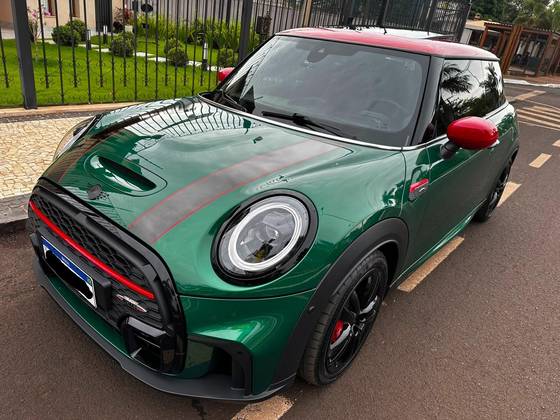 MINI COOPER 2.0 16V TWINPOWER GASOLINA JOHN COOPER WORKS 2P STEPTRONIC MINI COOPER 2.0 16V TWINPOWER GASOLINA JOHN COOPER WORKS 2P STEPTRONIC